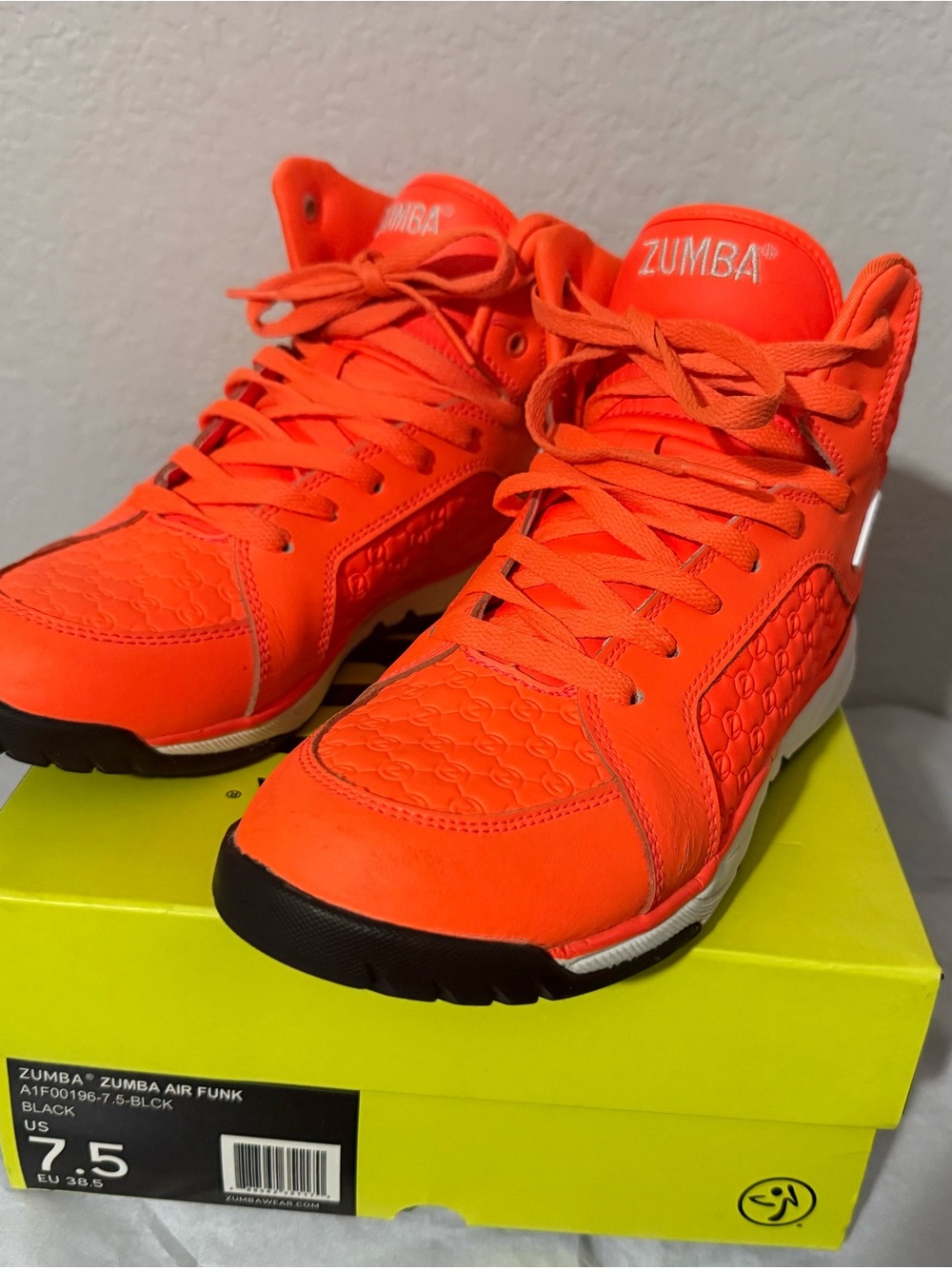 Zumba Energy Boss High Top Dance Sneakers Neon Orange Womens 7.5